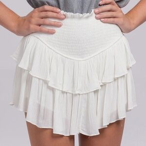 White Ruffle Skort (Size:Small)